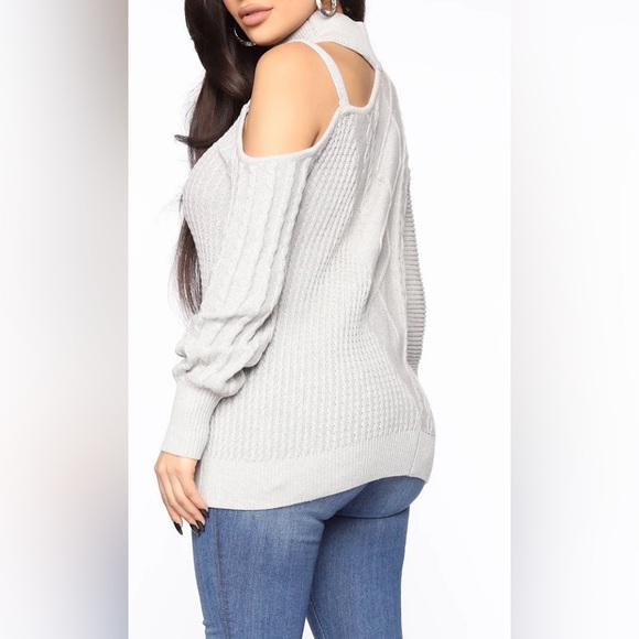 One Side Cold Shoulder Sweater - Picture 2 of 4